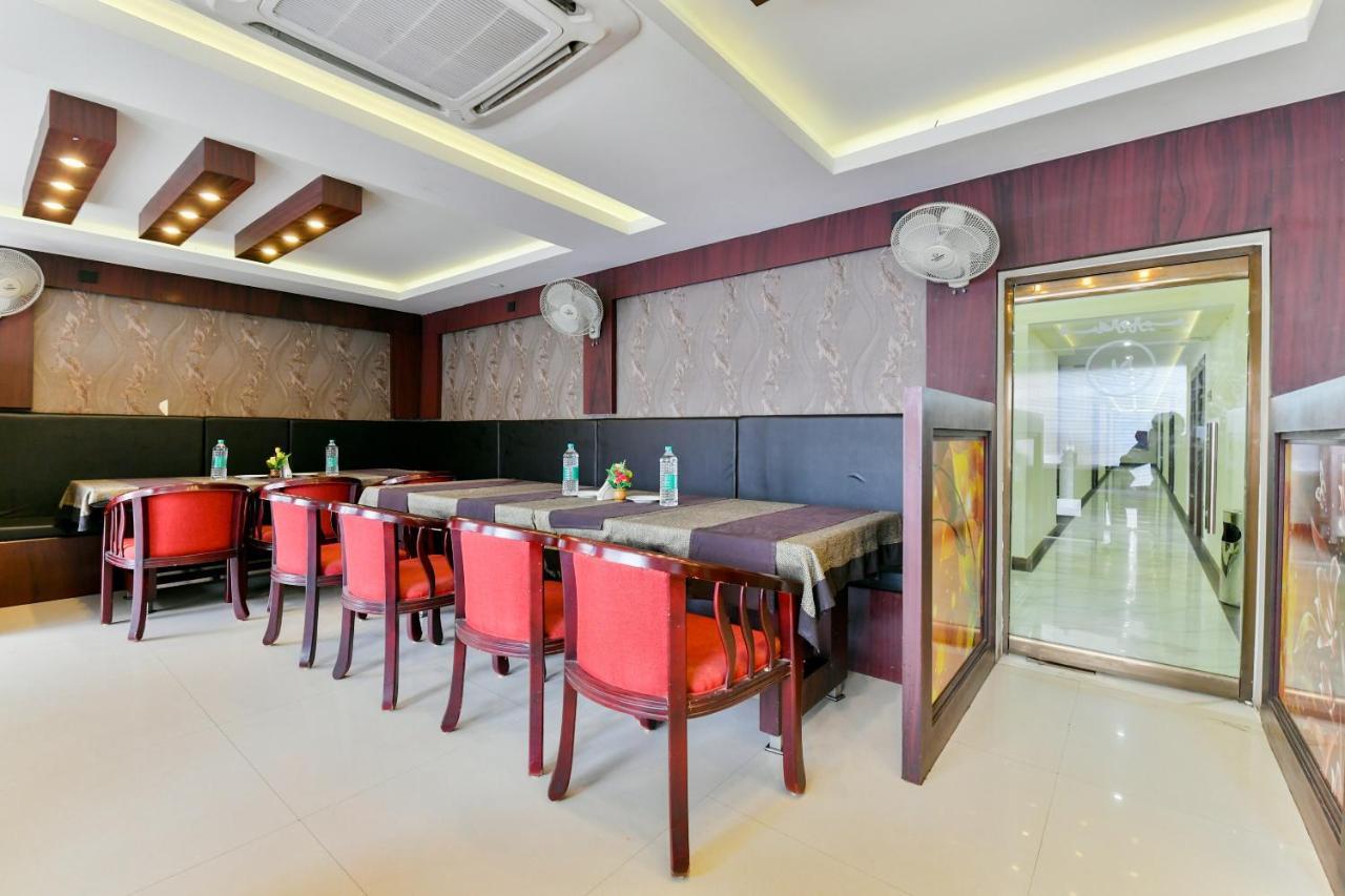 Alappuzha Oyo 1889 Hotel Aj Park מראה חיצוני תמונה
