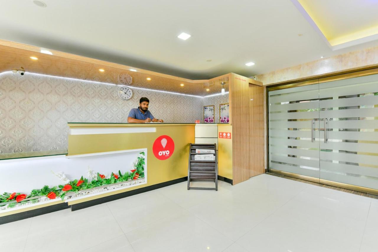 Alappuzha Oyo 1889 Hotel Aj Park מראה חיצוני תמונה