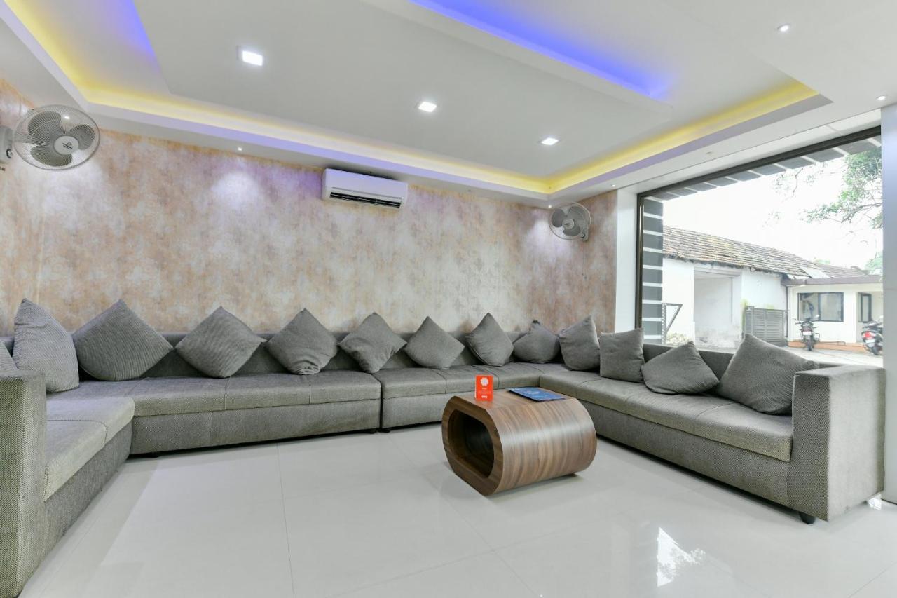 Alappuzha Oyo 1889 Hotel Aj Park מראה חיצוני תמונה